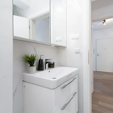 Apartment Roos *